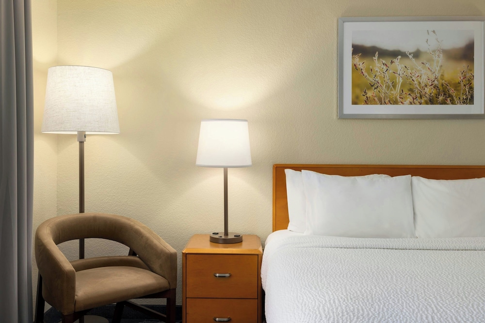 Fairfield Inn & Suites by Marriott Springdale - photo 10