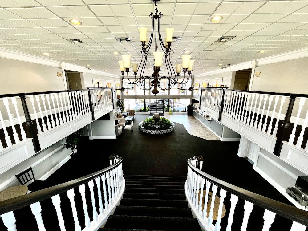 At Home Inn & Suites - photo 11