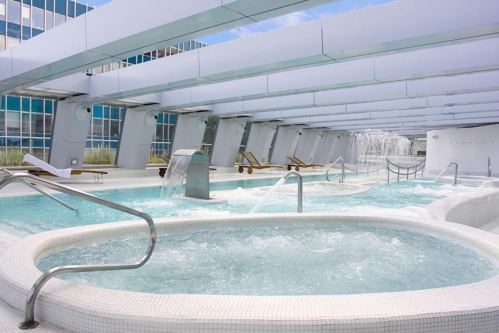 NH Collection Madrid Eurobuilding