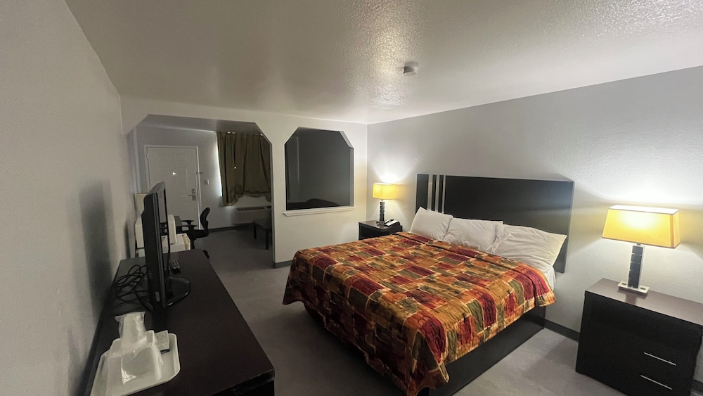 Atria Inn & Suites - photo 4
