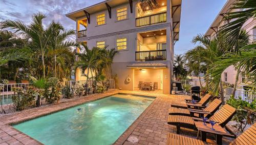 Casa Stolida 1030L — 4-Star Luxury Hotel in Siesta Key, United States