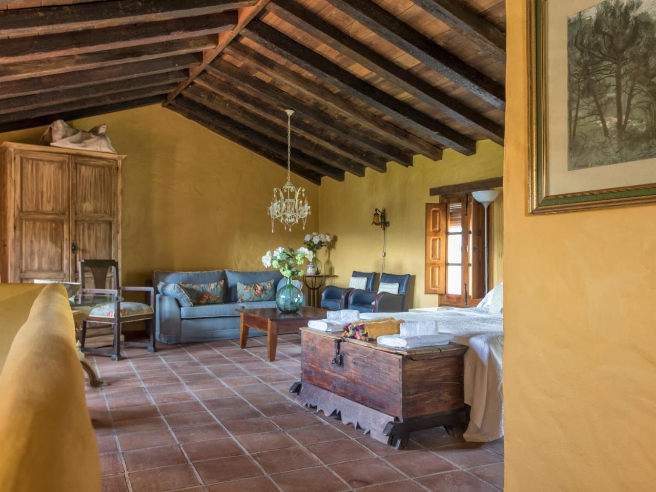 Ventorro del Herrero The Old Forge — hotel in Gaucin