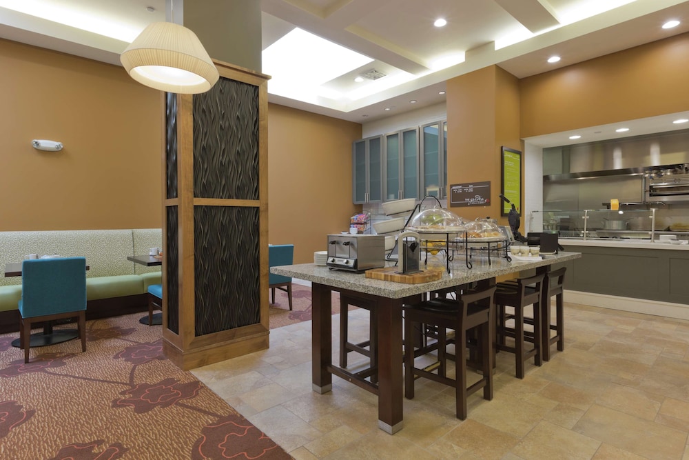 Hilton Garden Inn Lincoln Downtown Haymarket - photo 24