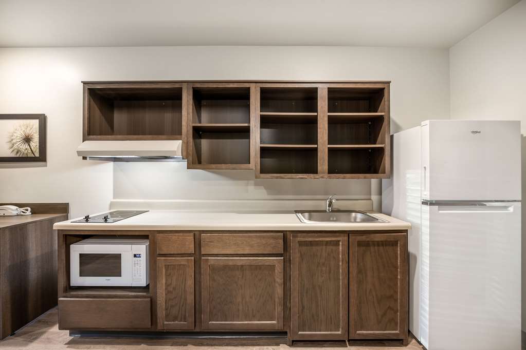 WoodSpring Suites Gurnee Chicago - photo 20
