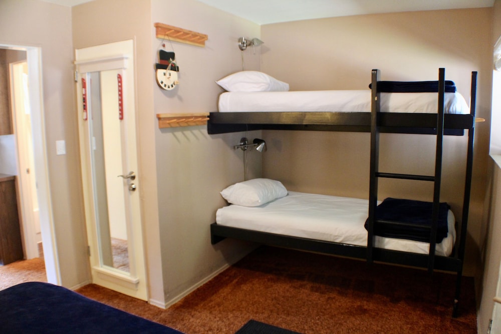 Crystal Chalets Condominiums at Crystal Mountain Ski Resort - photo 42
