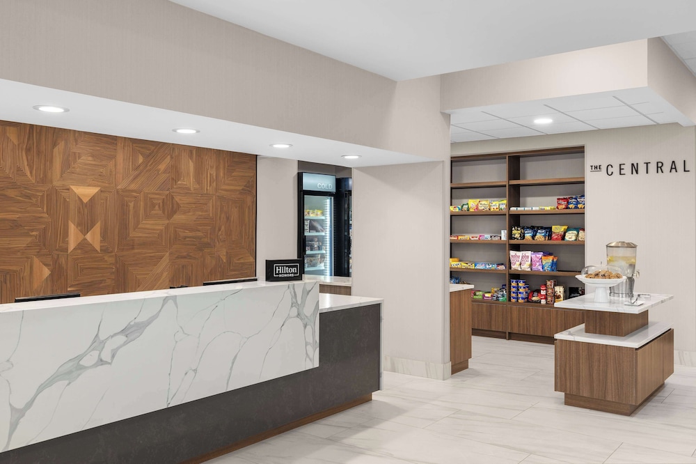 Hampton Inn & Suites Downers Grove Chicago - photo 9