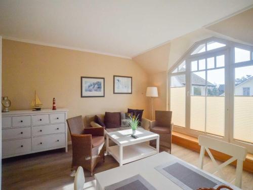Dünenpark Binz Komfortplus Ferienwohnung mit 1 Schlafzimmer und Balkon im Dachgeschoss 233 — 4-Star Luxury Hotel in Ostseebad Binz, Germany