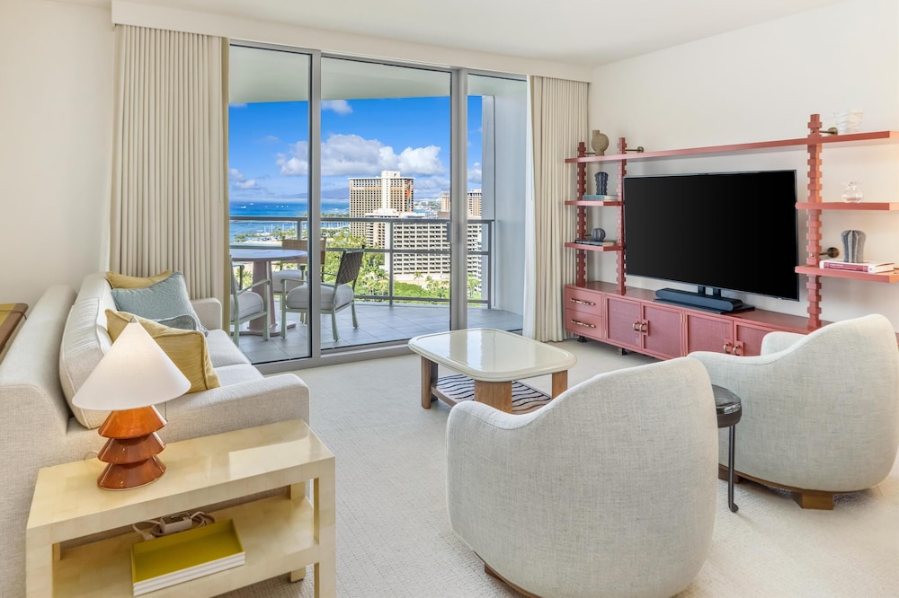 Ka Laʻi Waikiki Beach LXR Hotels & Resorts - photo 64