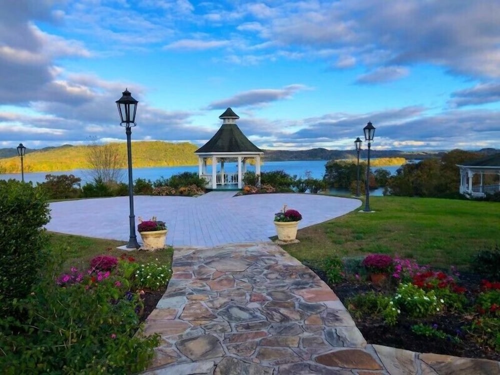 Whitestone Inn - photo 62