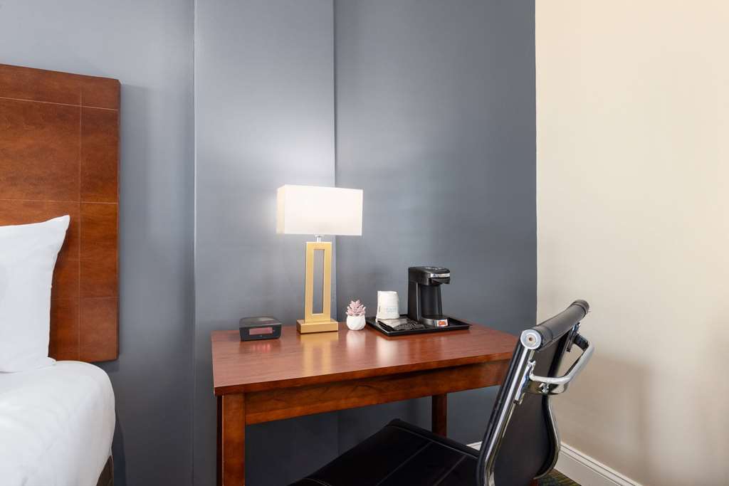 Travelodge by Wyndham by Fisherman's Wharf - photo 14
