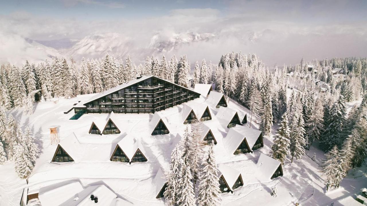 Berghotel Hinterstoder mitten im Skigebiet 1400m - last minute hotel in Linz