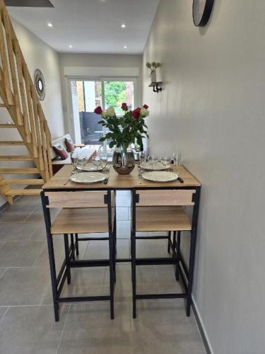 O Bel Haybois Dormant Le Brocard in Haybes, France