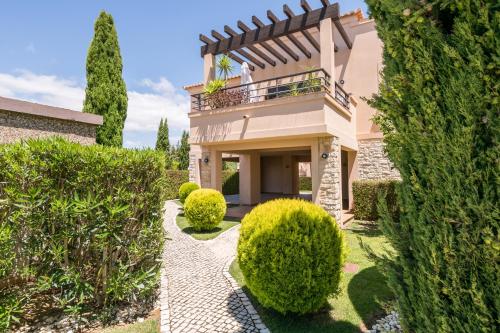 Mar da Luz Terrace Apt 118 — 4-Star Luxury Hotel in Lagos, Portugal