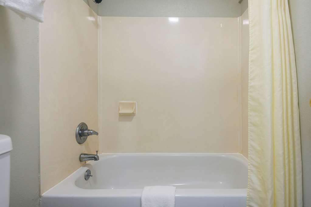 Quality Inn DeRidder - photo 22