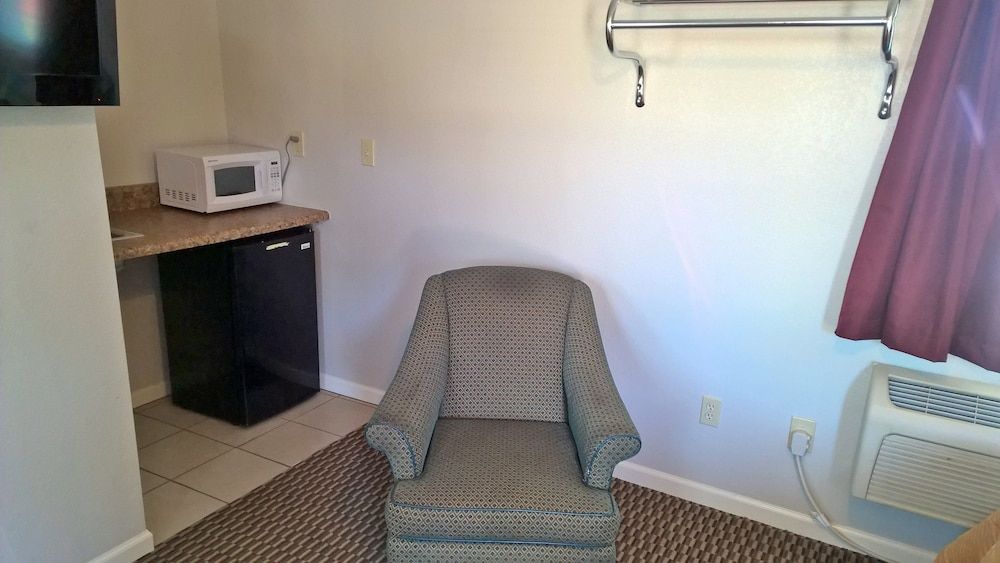 Classic Motel - photo 13
