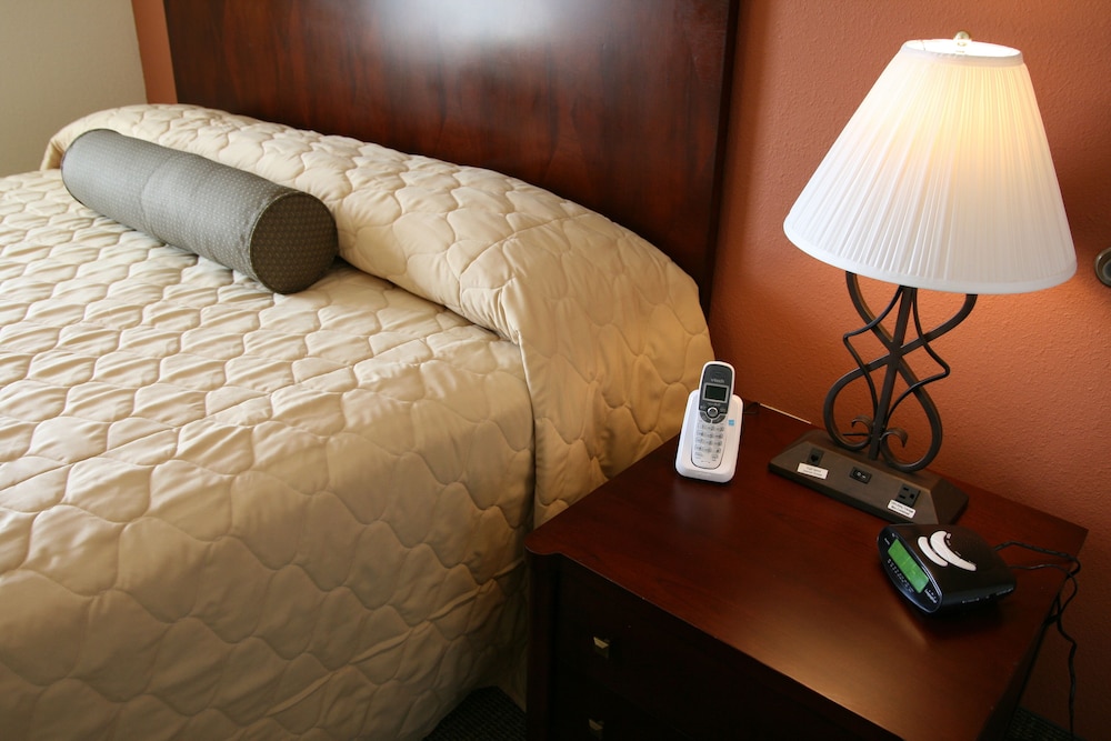 Affordable Suites Mooresville LakeNorman - photo 5