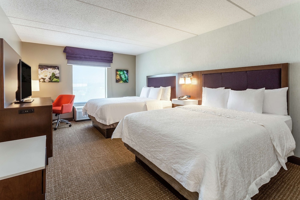 Hampton Inn & Suites Chicago Libertyville - photo 13