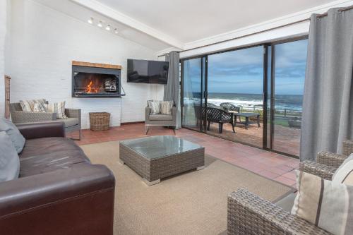 The Atlantic in Onrus - last minute hotel in Hermanus