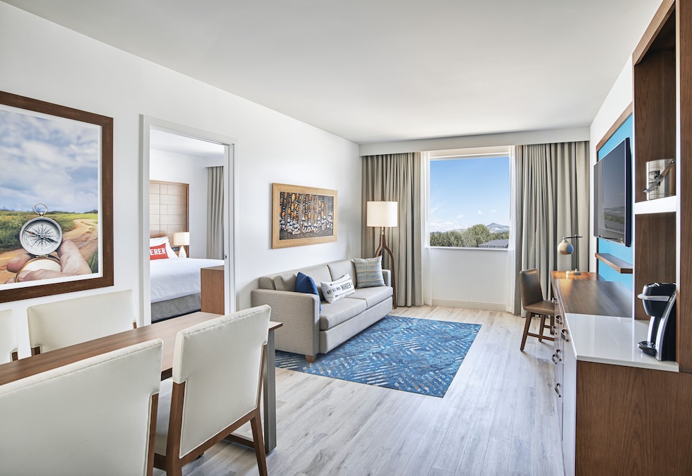 Compass by Margaritaville in Medford - photo 11