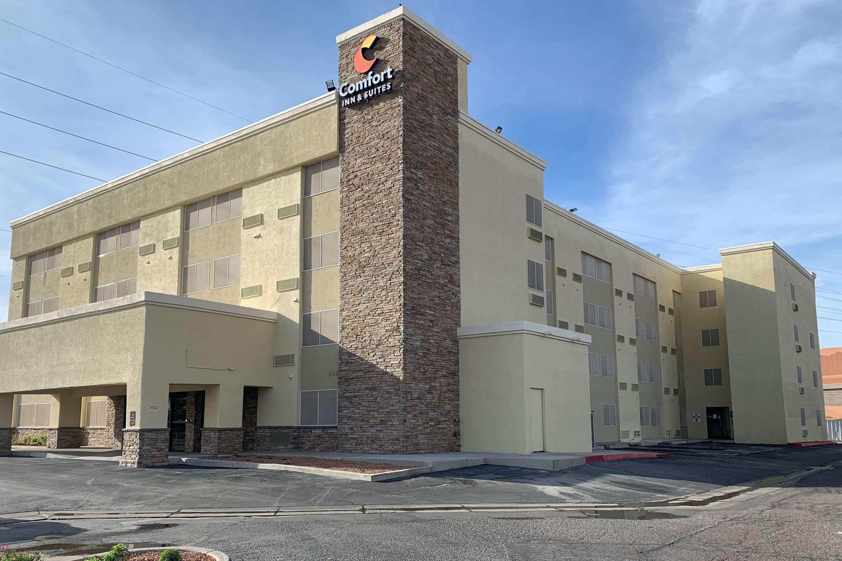 Comfort Inn & Suites Albuquerque Downtown - photo 7
