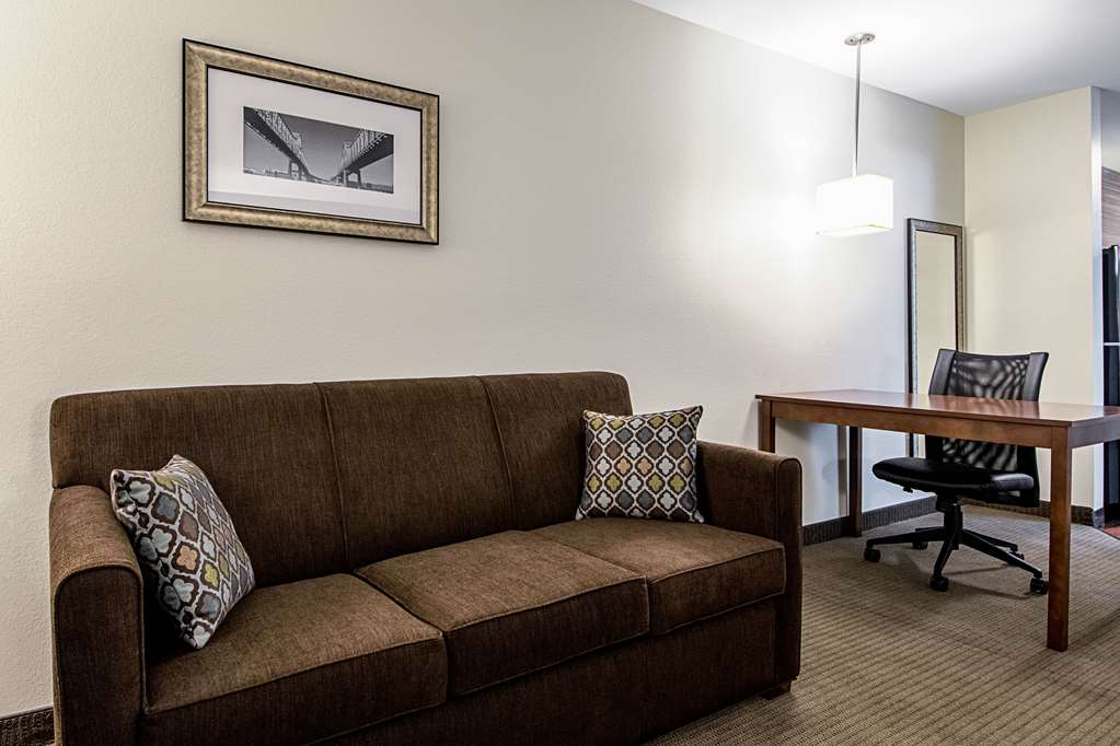 MainStay Suites Geismar Gonzales - photo 15