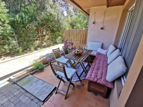 Charmant Studio Neuf a 150m de la Mer in Hyeres, France