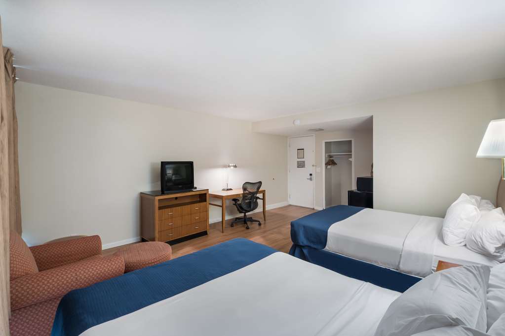 Americas Best Value Inn Painted Post - photo 8