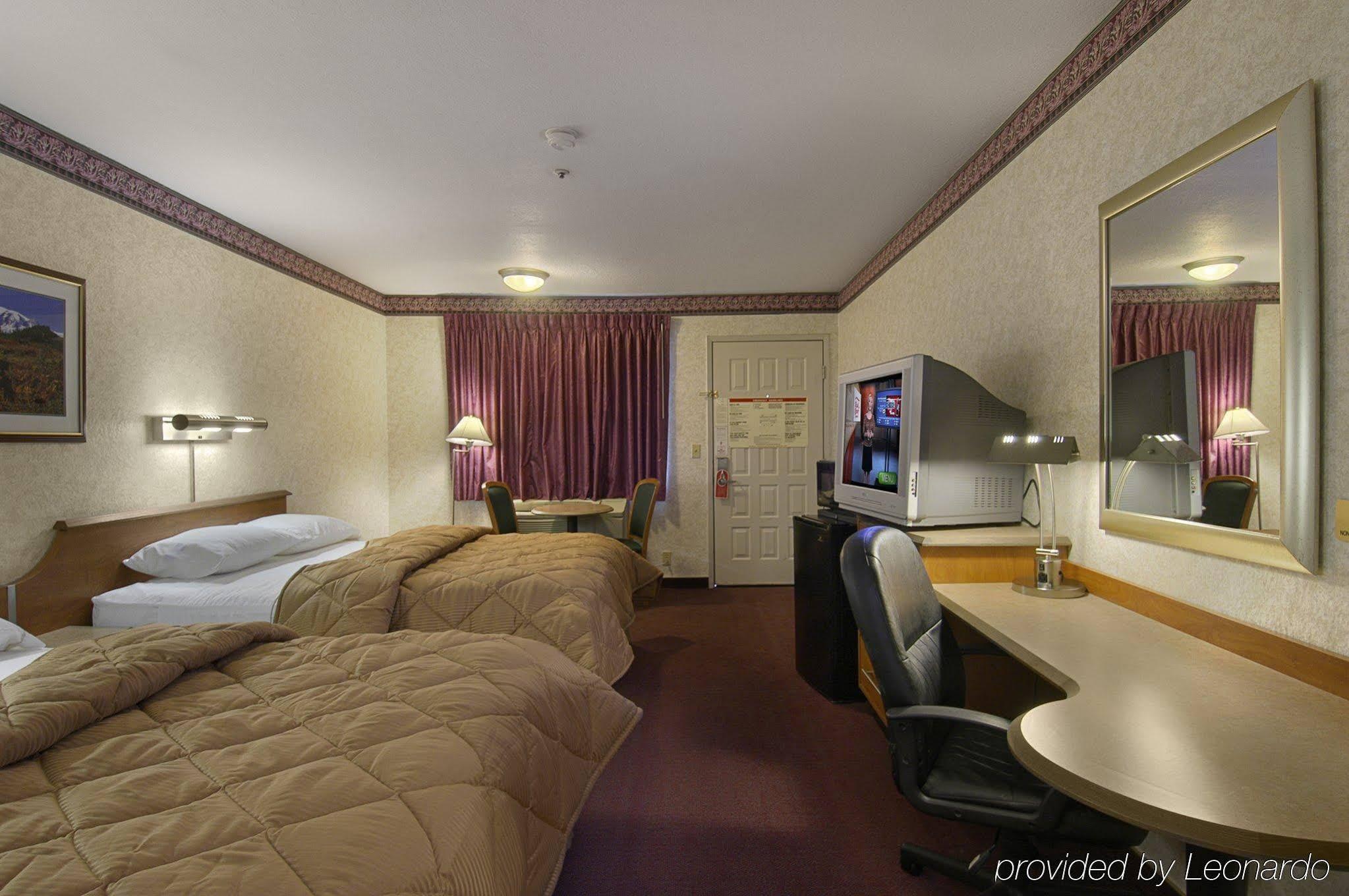 MainStay Suites Victorville Hesperia - photo 6