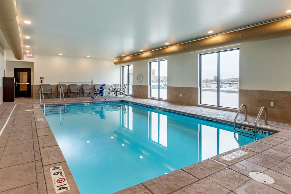 Comfort Inn & Suites West Des Moines - photo 25