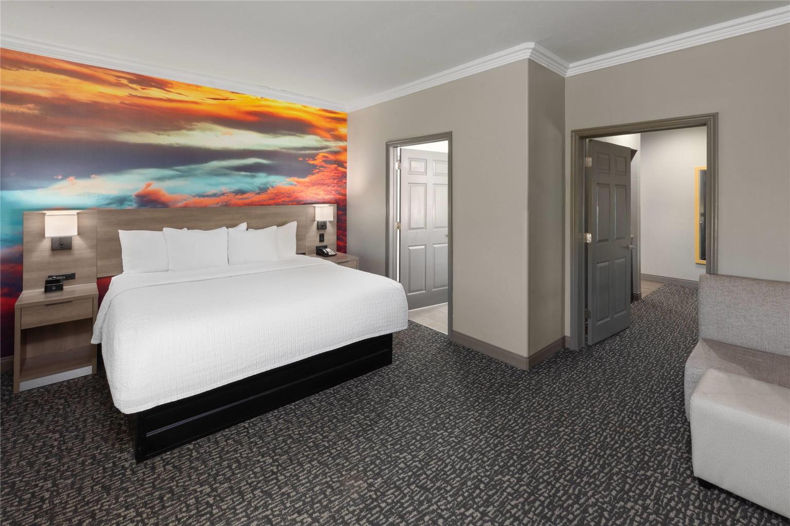 La Quinta Inn & Suites by Wyndham Oklahoma City Moore - photo 40