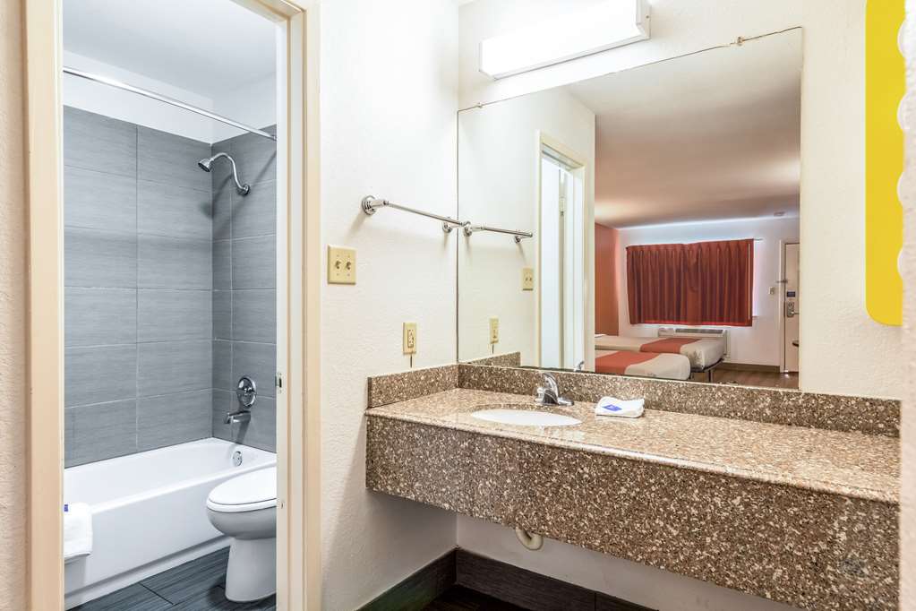 Motel 6 San Antonio TX South WW White Rd - photo 26