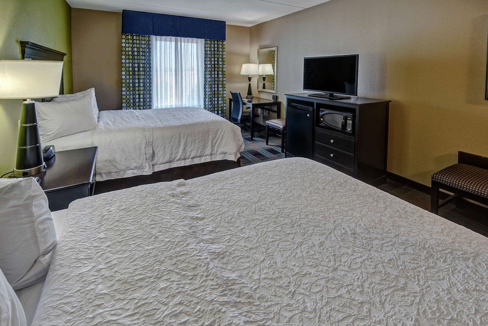 Hampton Inn & Suites Clarksville - photo 21