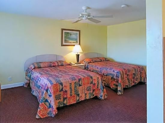Page Terrace Beachfront Hotel - photo 21