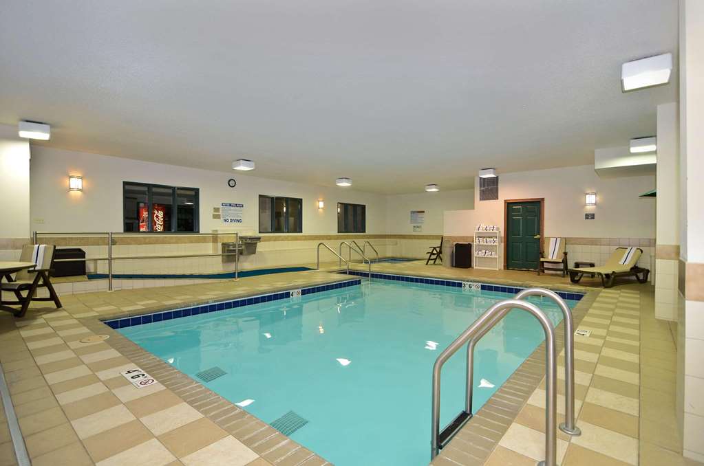Country Inn & Suites by Radisson Stevens Point WI - photo 13