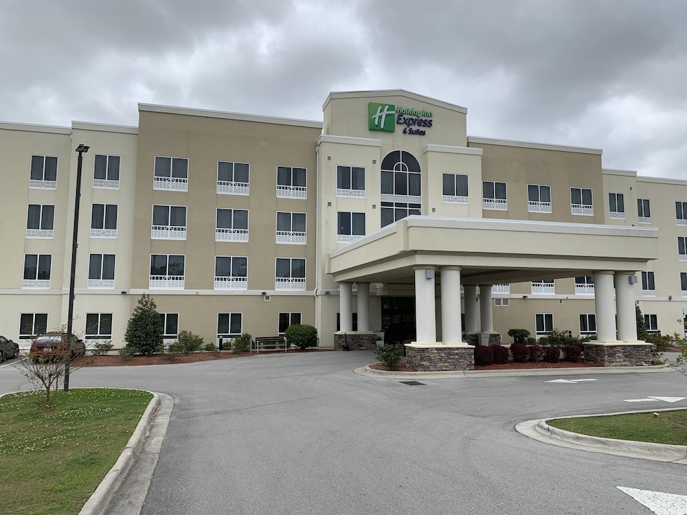Holiday Inn Express Hotel & Suites Havelock NW N - photo 32