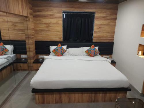 Sai Radana By Glitz Hotels