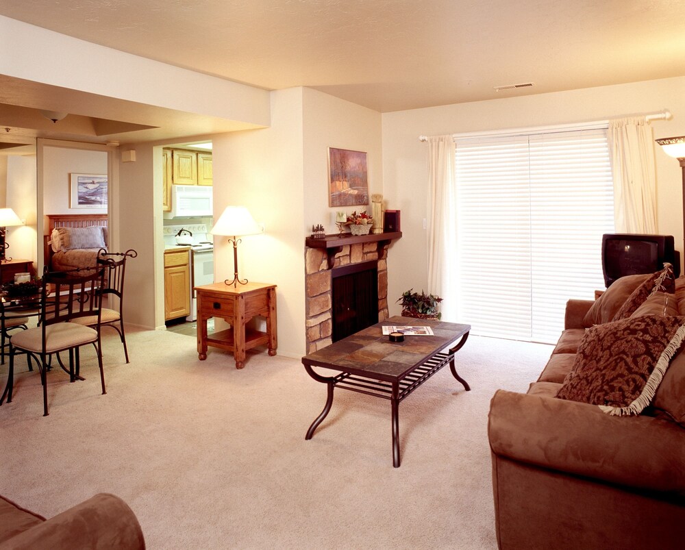 PowderWood by All Seasons Resort Lodging - photo 20