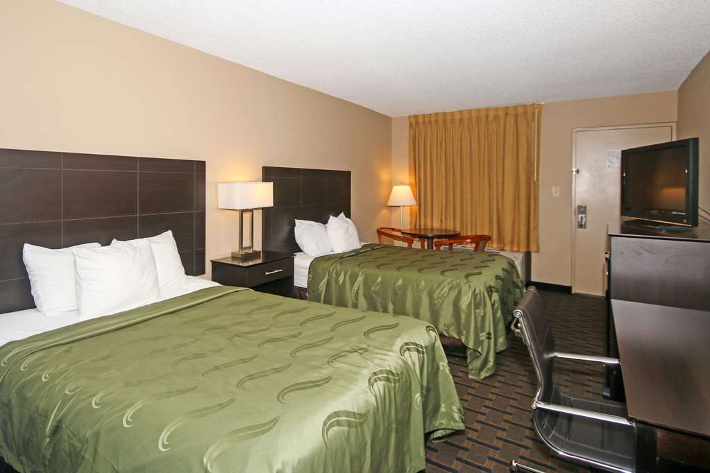 Quality Inn Clinton Laurens I 26 - photo 12