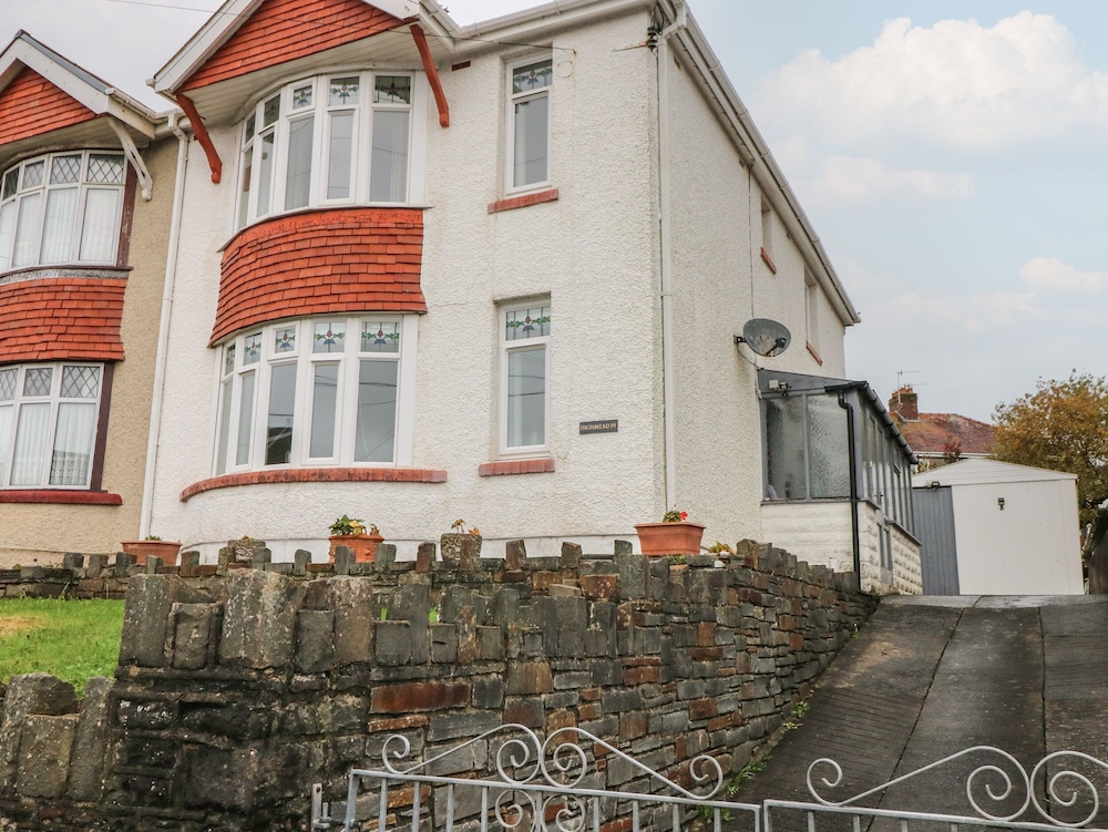 Highmead - last minute hotel in Burry Port