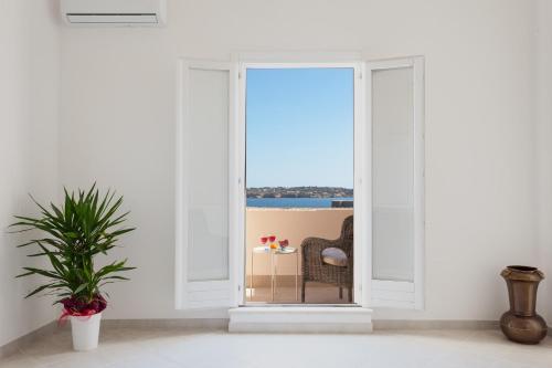 Attico Maniace — 4-Star Luxury Hotel in Siracusa, Italy