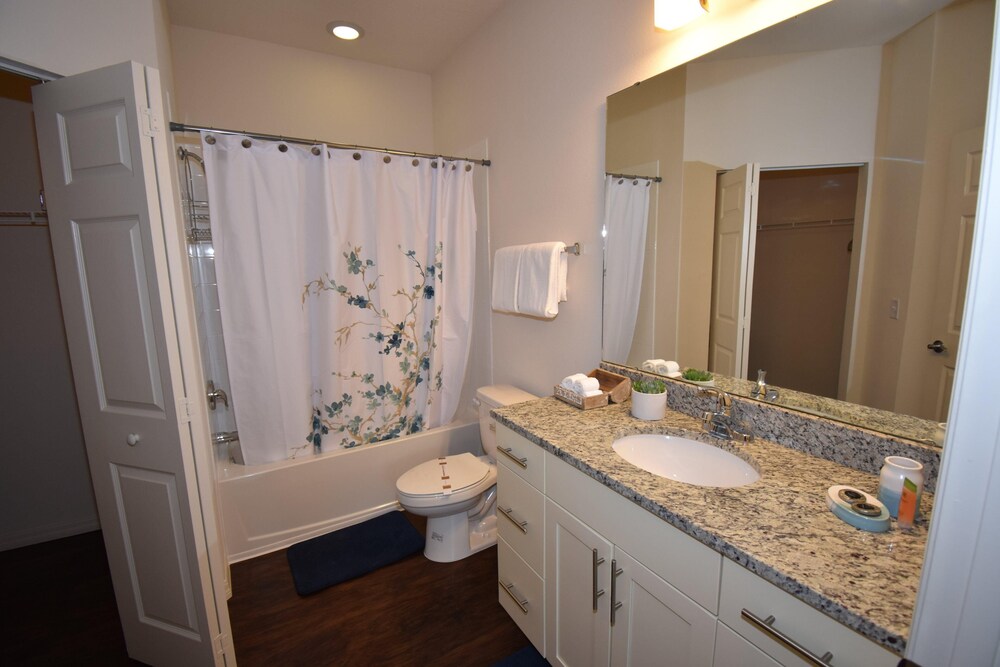 Nov Special W Lucaya 4bed 2 Bath ID: 256175 - photo 26
