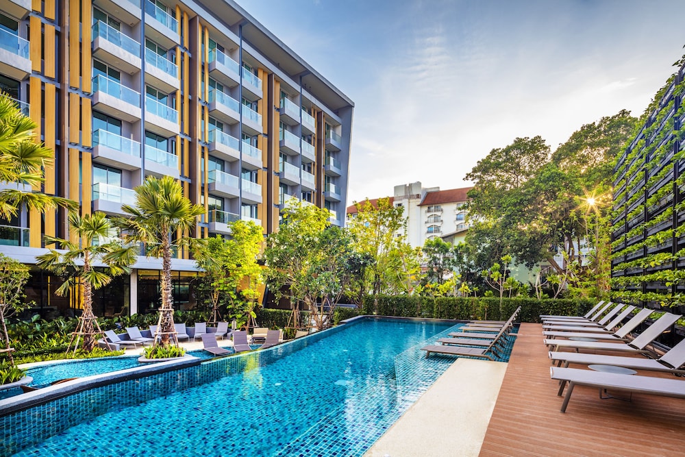 Hotel Amber Pattaya - carbon neutral hotel in Pattaya