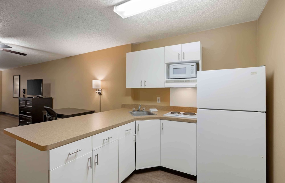 Extended Stay America Select Suites Springfield South - photo 22