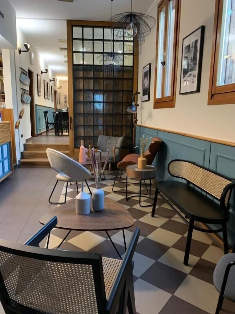 Ristorante Locanda Milano pet-friendly hotel Gambolo