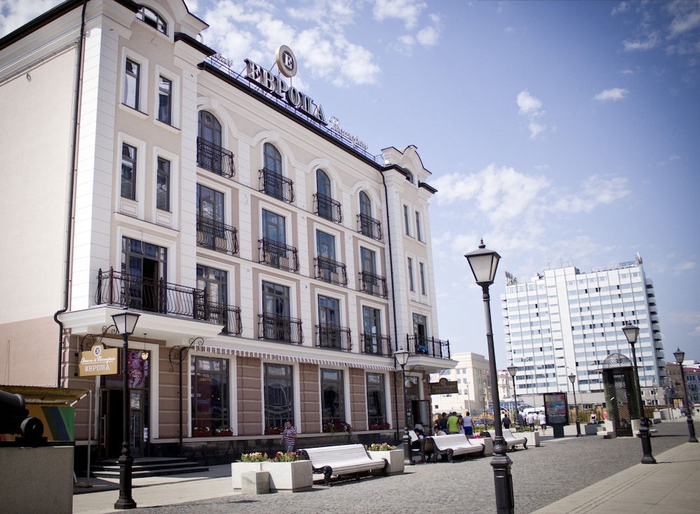 Europa Hotel — hotel in Kazan