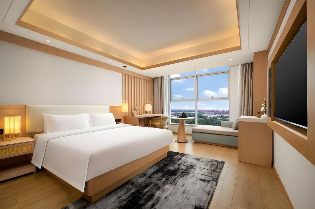 Platinum Celebrity Hotel — 4-Star Luxury Hotel in Chengdu, People's Republic of China