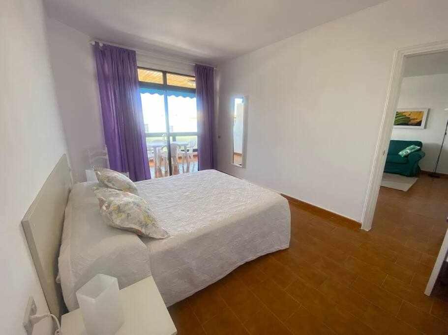 Apartamento Playa Las Vistas Free Wifi Playa — 4-Star Luxury Hotel in Arona, Spain