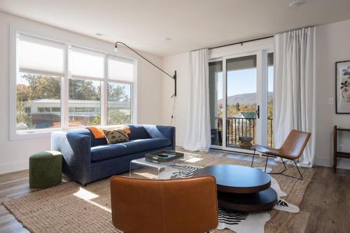 Piedmont Place Suite 303 — 4-Star Luxury Hotel in Crozet, United States