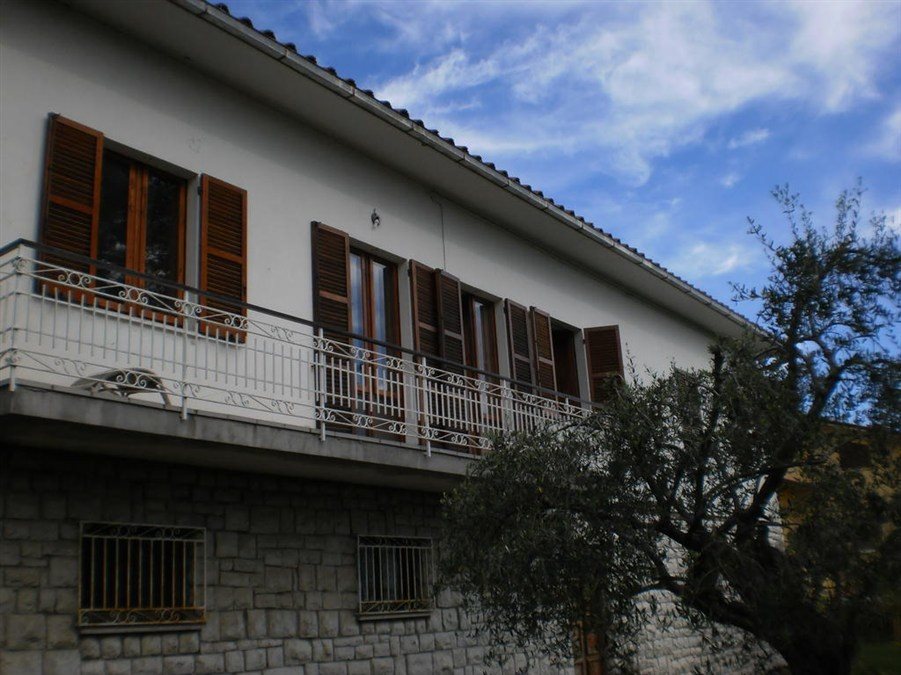 Oak Tree — 4-Star Luxury Hotel in Montefelcino, Italy