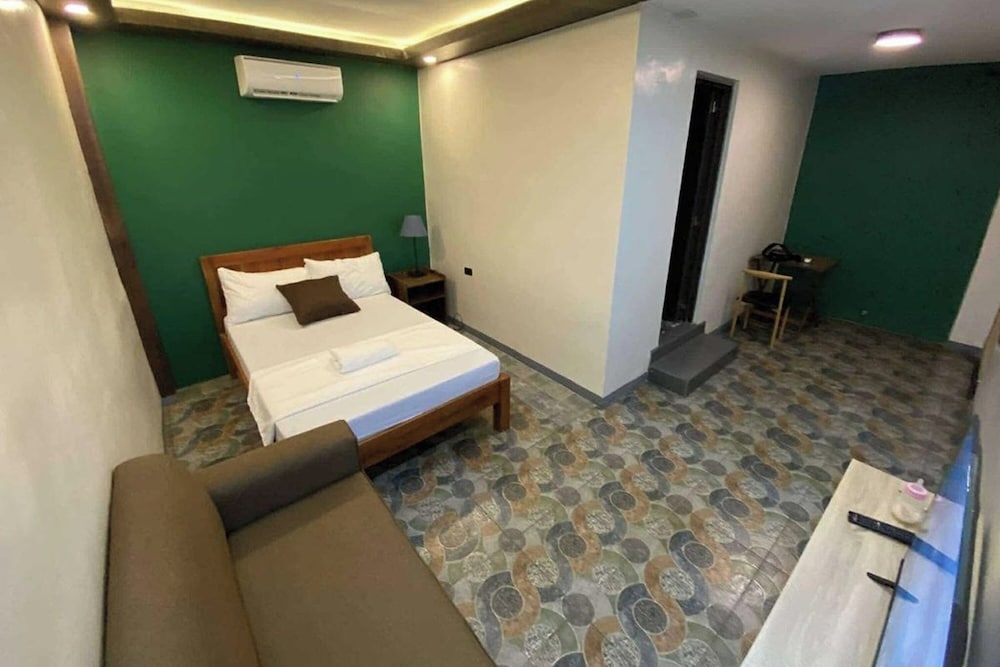 Mom Shie’S Apartelle — Caba — photo 4